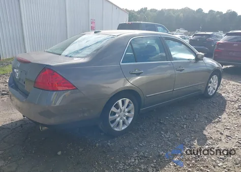 2006 Honda Accord 3.0 Ex from USA, damaged, VIN 1HGCM66566A004078